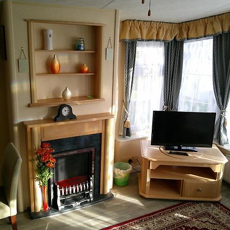 8 Berth Central Heated Golden Palm Chapel Saint Leonards Bagian luar foto