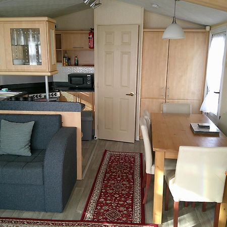 8 Berth Central Heated Golden Palm Chapel Saint Leonards Bagian luar foto