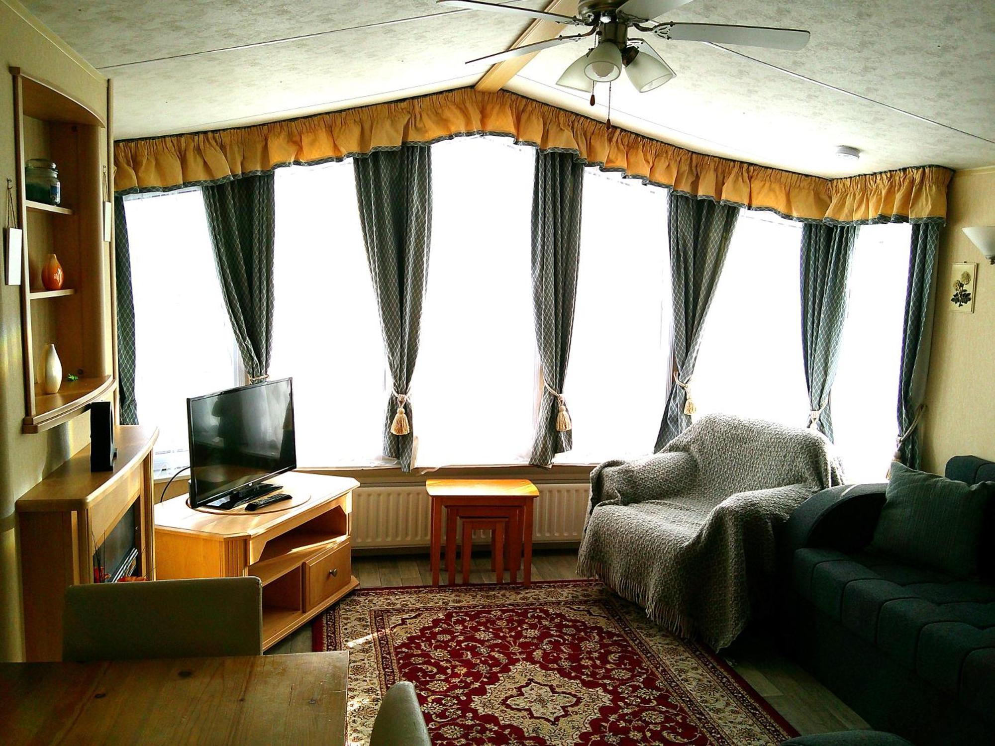 8 Berth Central Heated Golden Palm Chapel Saint Leonards Bagian luar foto